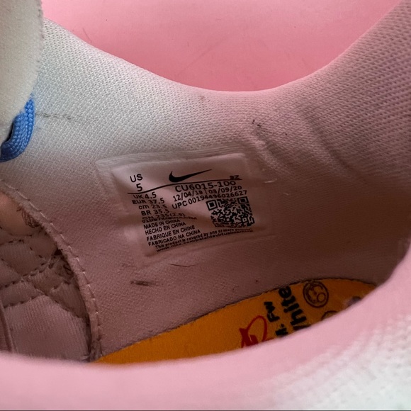 Off-White : Nike Air Rubber Dunk - Picture 10 of 11